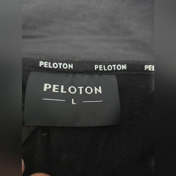 Peloton Reflective Active Jacket Size Large In Black - Picture 4 of 10